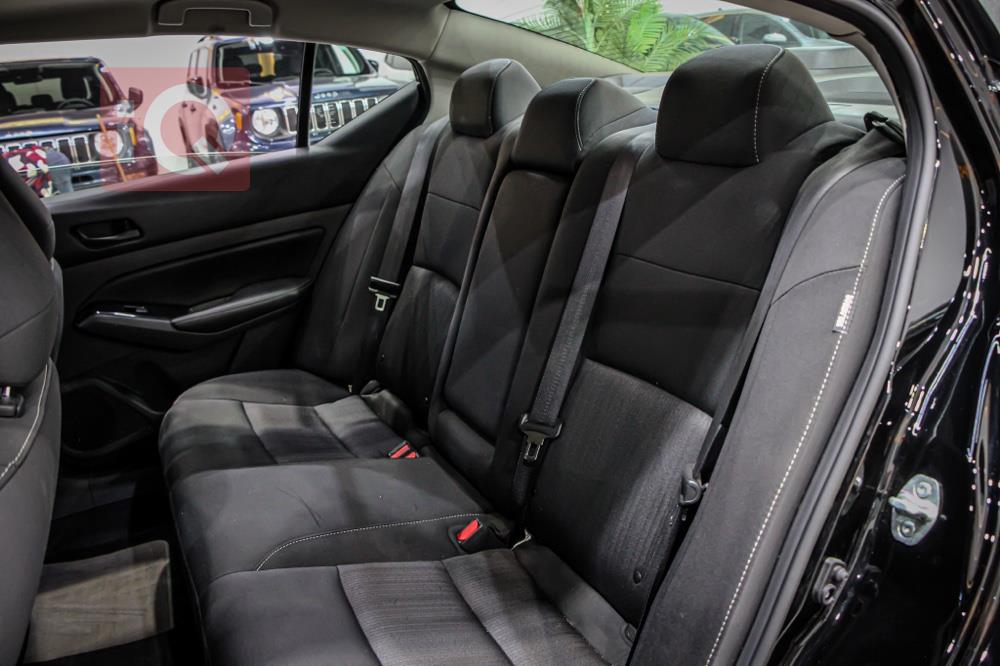 نيسان ألتيما